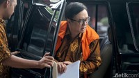 Billy Sindoro diperiksa sebagai saksi untuk tersangka Bupati Bekasi nonaktif Neneng Hasanah terkait kasus suap pembangunan proyek Meikarta.