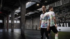Kolaborasi Adidas dan EA Sports Hasilkan Jersey Baru MU, Juve, dan Madrid