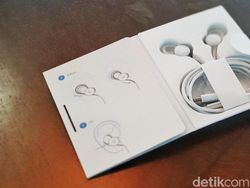 Unboxing Google Pixel 3, Ponsel Mungil Berkamera Mumpuni