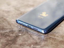 Penampakan Xiaomi Mi Mix 3 Edisi Khusus Seharga Rp 10 Juta
