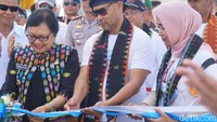 KMP Komodo diluncurkan pada Sabtu (1/12). Acara ini dihadiri oleh Dirut PT ASDP Indonesia Ferry, Ira Puspadewi, Gubernur NTT Viktor Laiskodat dan Wabup Manggarai Barat Maria Geong (Shinta/detikTravel)  