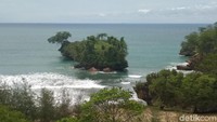 Untuk menjangkaunya, pengunjung harus menyiapkan tenaga tambahan agar bisa nemapaki bukit dan gardu pandang. (Adhar Muttaqin/detikTravel)
