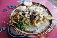 Sedang Ada di Bandung? Yuk, Sarapan Bubur Enak di 5 Tempat Ini!