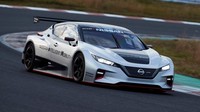 Untuk ketangguhan, meski berbekal listrik mobil ini mampu mencapai topspeed 0-100 km/jam hanya dalam 3,4 detik. Foto: pool (Nissan)