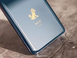 Penampakan Xiaomi Mi Mix 3 Edisi Khusus Seharga Rp 10 Juta