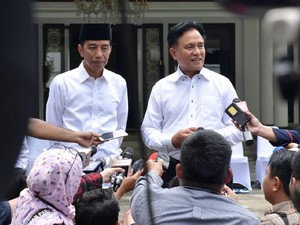 Yusril Ihza Sebut Gugatan Prabowo di MK Tepat dan Terhormat