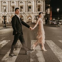 Tak hanya itu, para tamu juga akan dimanjakan lidahnya dengan sajian dari lima benua. Bahkan, peralatan makan pun diimpor. Semua peralatan makan dan minum didatangkan dari Hong Kong dengan pesawat, ujar tamu yang menolak disebutkan identitasnya itu kepada Detikcom. (Foto: Dok. Cappio Photography)