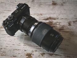 Penampakan GFX 50R, Kamera Medium Format Anyar Fujifilm