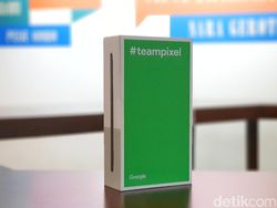 Unboxing Google Pixel 3, Ponsel Mungil Berkamera Mumpuni