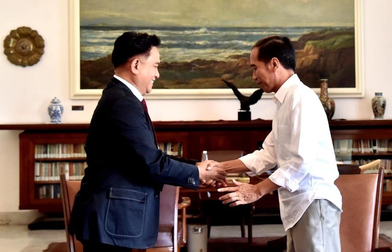 Tak Masuk Kabinet, Yusril Tetap Jaga Hubungan Baik dengan Jokowi Tak Masuk Kabinet, Yusril Tetap Jaga Hubungan Baik dengan Jokowi