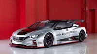 Mobil balap Nissan Leaf Nismo RC melakukan debut pertamanya. Foto: pool (Nissan)