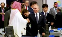 Air Mata hingga Sketsa Putin, Ini 5 Momen Unik Pertemuan G2