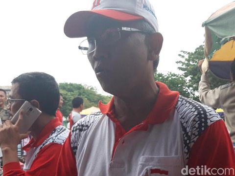 Penanggung jawab gerak jalan Mojokerto-Suroboyo/