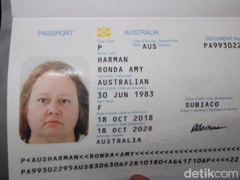 WNA ini diperiksa imigrasi/