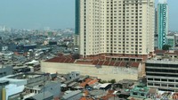 Dalam rangka mendorong pemanfaatan energi baru terbarukan (EBT), Kementerian Energi dan Sumber Daya Mineral (ESDM) akhirnya mengatur sistem penggunaan PLTS atap. Aturan tersebut tercantum pada Permen nomor 49 Tahun 2018.
