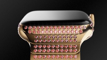 Varian lain, yaitu Apple Watch 4 Red Caviar, dibanderol USD 37.830 atau Rp 541 juta. (Foto: Caviar)