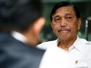 Luhut Sebut Ekspor Nikel Mulai Dibuka Sebagian