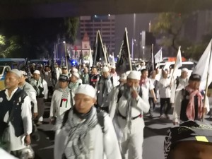 Peserta Reuni 212 Padati Jl Medan Merdeka Selatan