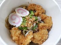 Hari Minggu Enaknya Makan Gyutan Don dan Yakiniku Bento