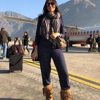 “Latihan intensif di gym atau yoga dan meditasi. Setelah semua ini, saya mendapatkan sarapan yang baik dari telur, buah-buahan dan air kelapa,” imbuhnya. (Foto: Instagram/@prernastylelife)