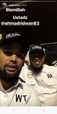 Subuh-subuh, Teuku Wisnu Ikut Reuni 212 di Monas