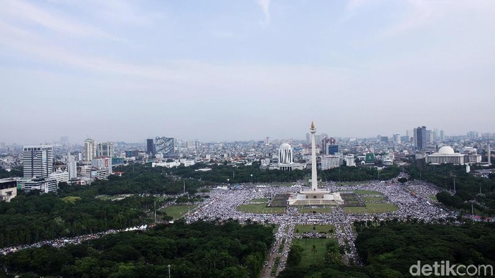 Tonton! Diskusi Hangat Reuni 212 dan Guncangan Elektoral