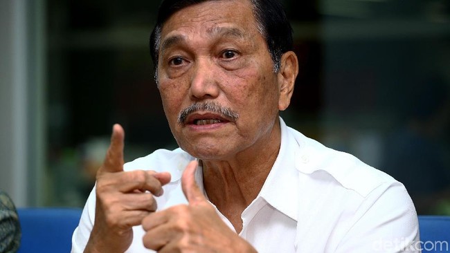 Luhut Kritik Keras yang Janji Turunkan Harga Telur dalam 100 Hari