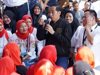 Masih Banyak Rumah Orang RI Nyantol Listrik ke Tetangga
