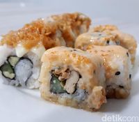 Hari Minggu Enaknya Makan Gyutan Don dan Yakiniku Bento