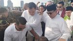Berkacamata Hitam, Prabowo Datangi Reuni 212