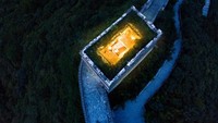 Pemenang kompetisi akan menghabiskan malam di menara pengawas tertinggi Foto: Airbnb