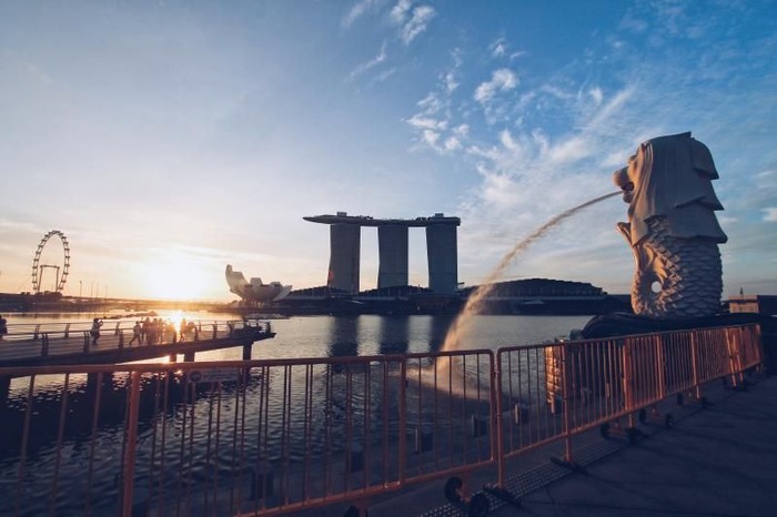 Sunrise di Merlion, Singapura