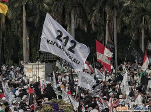 Urusan 212 di Tengah Politik Stabil RI