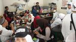 Lapar Usai Aksi, Peserta Reuni 212 Serbu Warteg