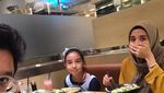 Cantiknya Engku Aleesya Saat Makan Bersama Laudya Cynthia Bella