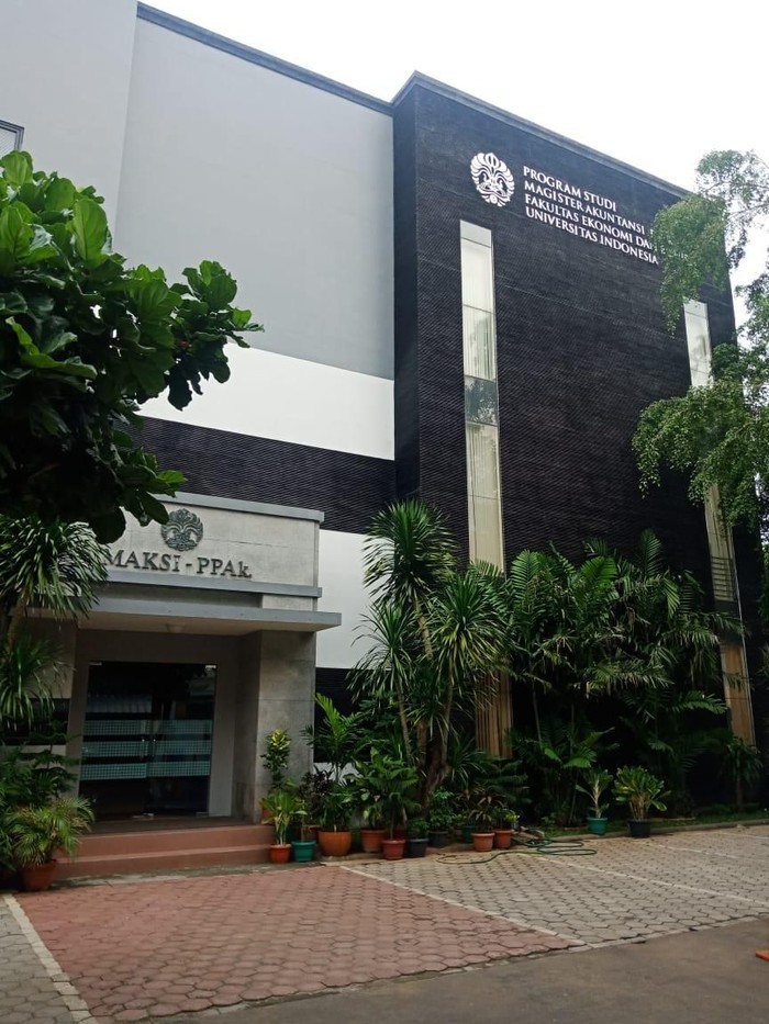 Mahasiswa Program MAKSI-PPAk. FEB UI Bisa Dapat 2 Gelar Sekaligus