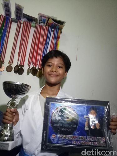 Cerita Fina yang Jadi Runner-up Kejuaraan Karate di Belgia 