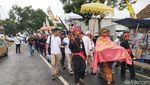 Foto: Sakralnya Tradisi Nyangku di Ciamis