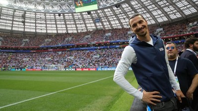 Tak Ada Ronaldo di Tim Impian Ibrahimovic