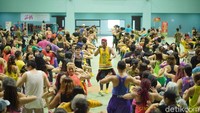 Acara yang diselanggarakan oleh Zin Academy ini menghadirkan lebih dari 500 instruktur zumba dari seluruh penjuru negeri. (foto: Ayunda/detikHealth)