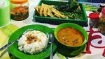 Intip Momen Makan Rian Ernest, Caleg Keren Mantan Staf Ahli Ahok