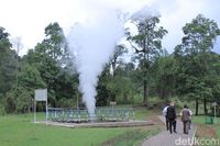 Rekomendasi Liburan Akhir Pekan di Bandung: Kawah Kamojang