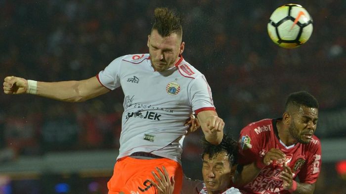 Bali United saat melawan Persija. Foto: Antara Foto/Nyoman Budhiana Bali United saat melawan Persija. Foto: Antara Foto/Nyoman Budhiana