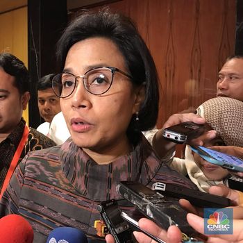 Neraca Dagang Jebol, Apa yang Akan Sri Mulyani Lakukan?