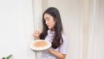 Ini Zulfa Maharani, Pemain Dilan 1990 yang Doyan Es Krim