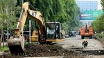 Rusak Akibat Proyek Becakayu, Jl KH Noer Ali di Bekasi Diperbaiki