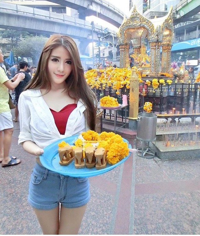 Bagaimana menurutmu dengan pesona Cherry yang ini? Foto: dok. Instagram @cherry_quahst