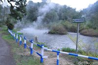 Rekomendasi Liburan Akhir Pekan di Bandung: Kawah Kamojang