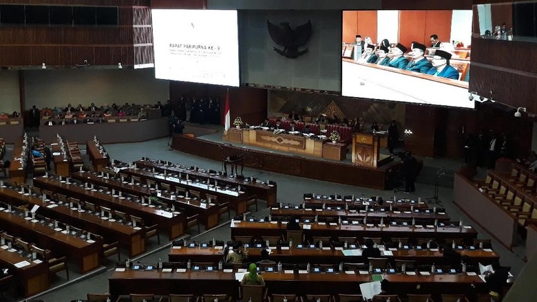 409 Anggota Dewan Tak Hadir di Rapat Paripurna Hari Ini 409 Anggota Dewan Tak Hadir di Rapat Paripurna Hari Ini