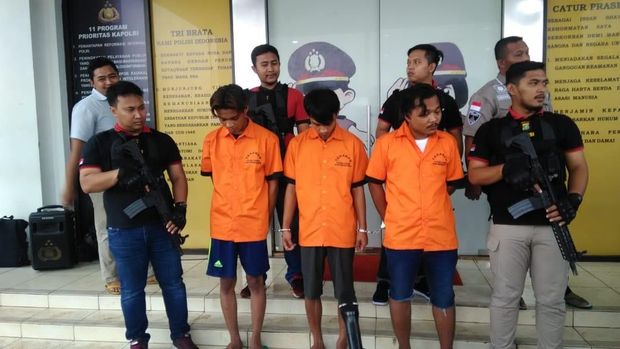 Tiga Pelaku Perampokan Sopir Taksi Online